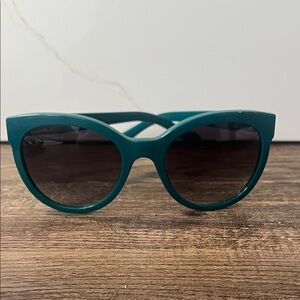 Authentic CHANEL green Cat-Eye Sunglasses 5315 c.1507/S6